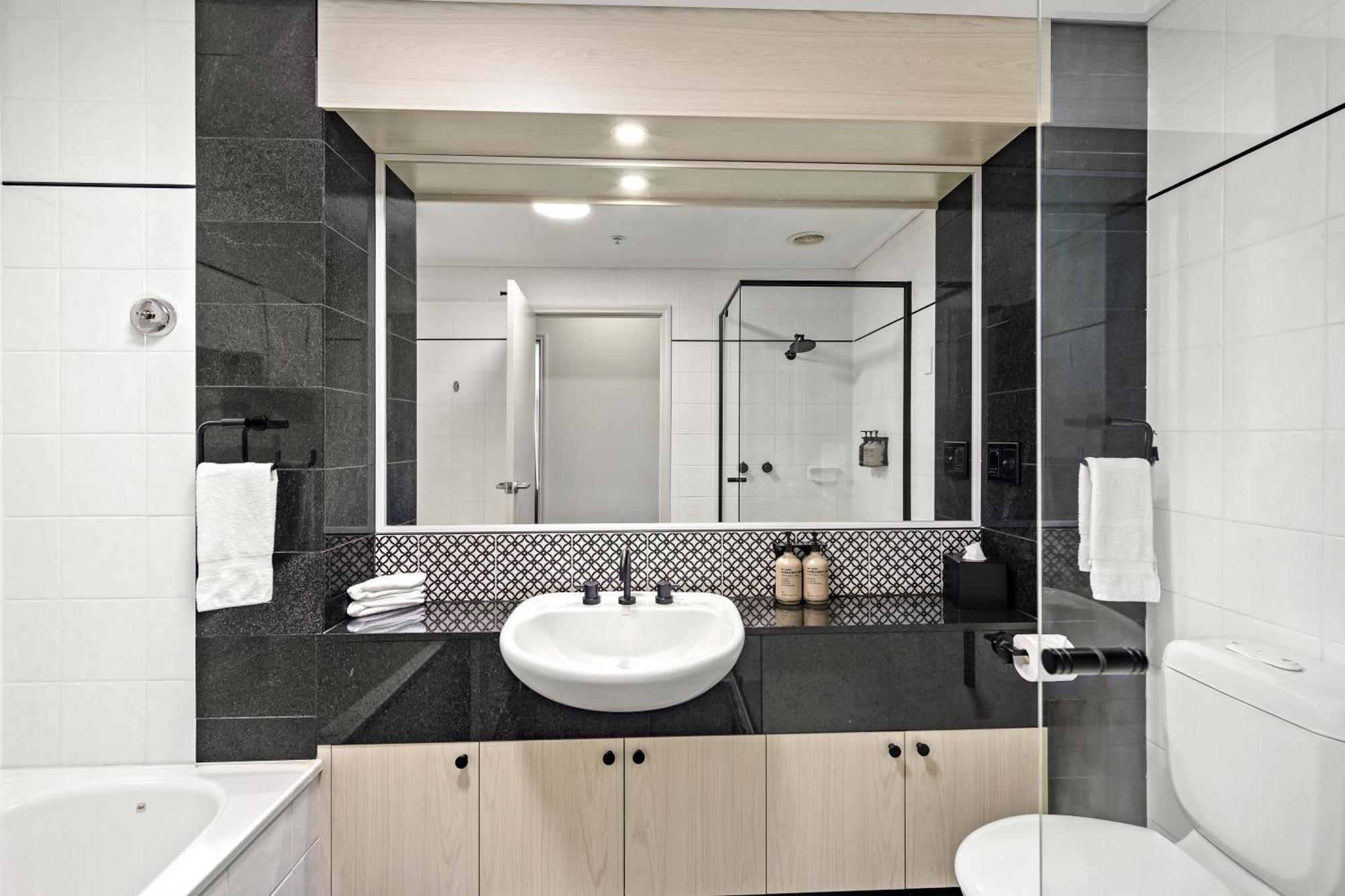 Melbourne City Suites Extérieur photo